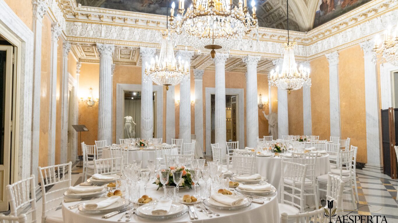 Sala storica allestita per evento Pachis